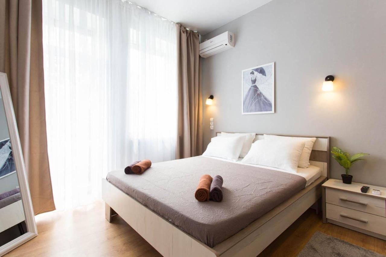 Lux Studio Near Metro Yaroslava Mudroho, Universytet - Chernyshevska Str 95-4 Kharkov Ngoại thất bức ảnh